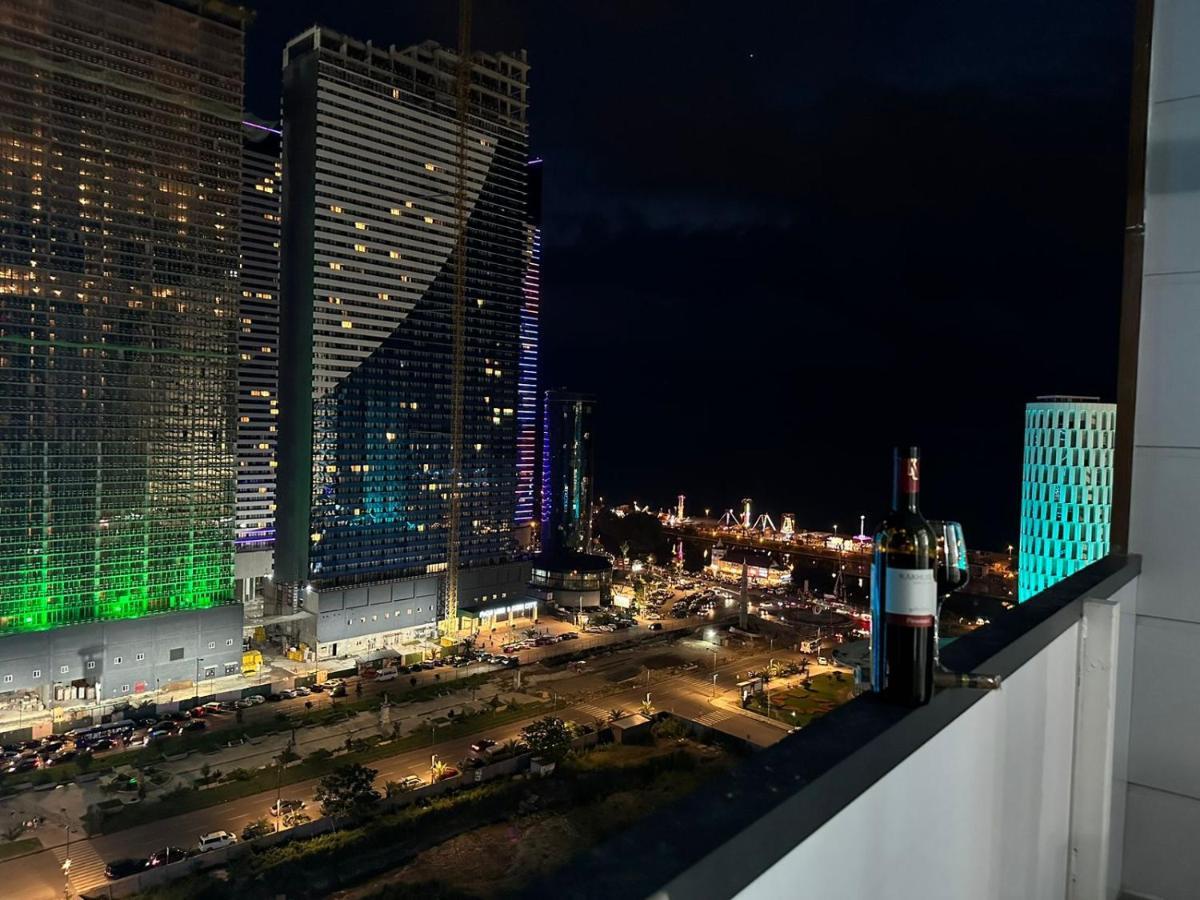 Moonlight Apart-Hotel Батуми Экстерьер фото