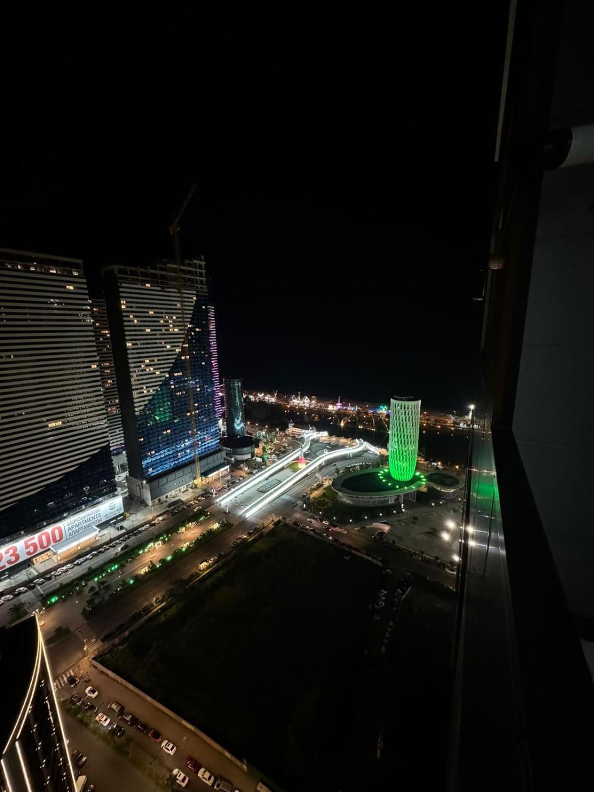 Moonlight Apart-Hotel Батуми Экстерьер фото