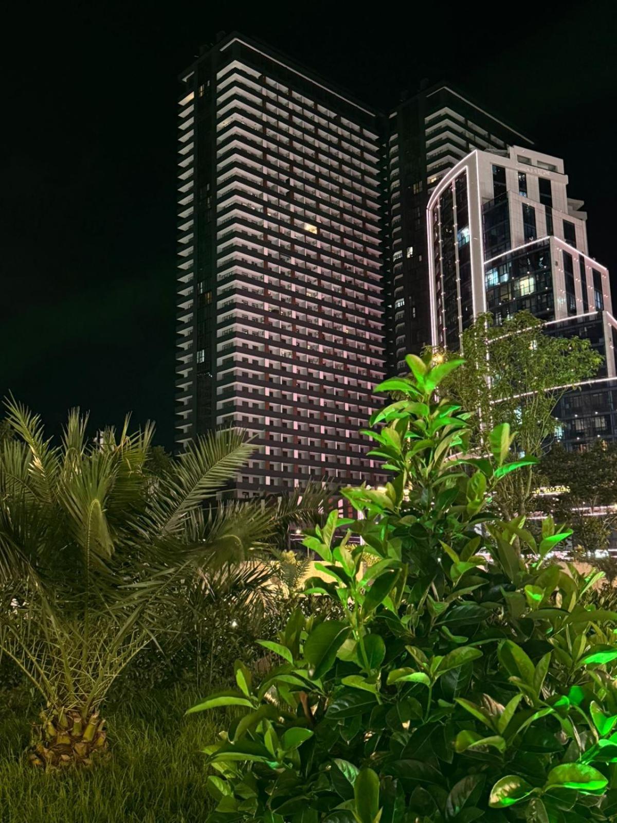 Moonlight Apart-Hotel Батуми Экстерьер фото